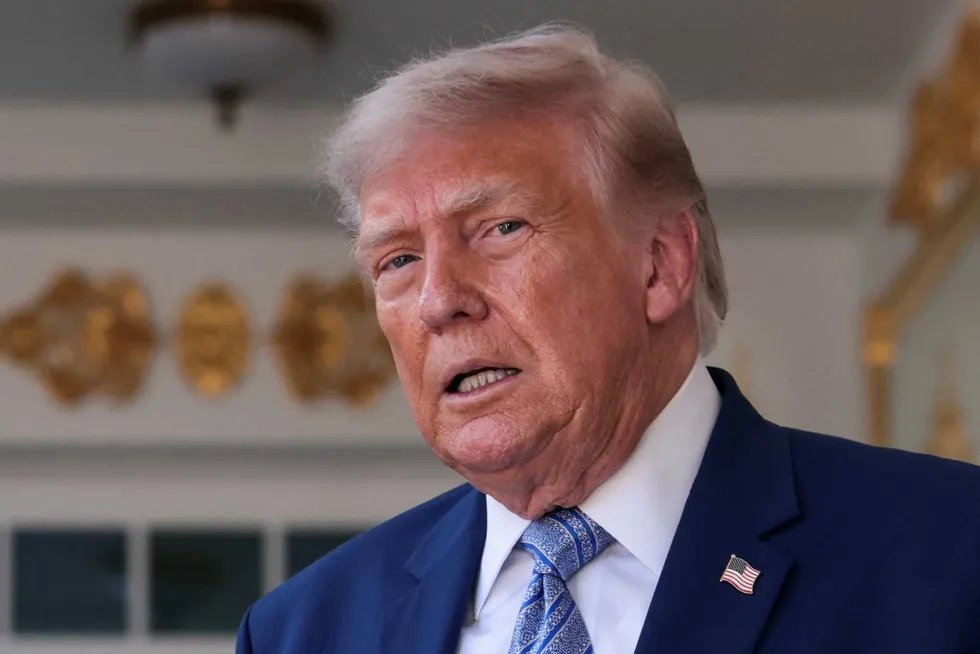 Trump Imports 300K Tons Beef—Republican Asks: Fast Food Bailout?