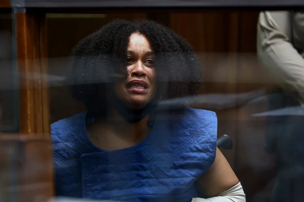Nurse drove 130mph, killed 6 in LA crash