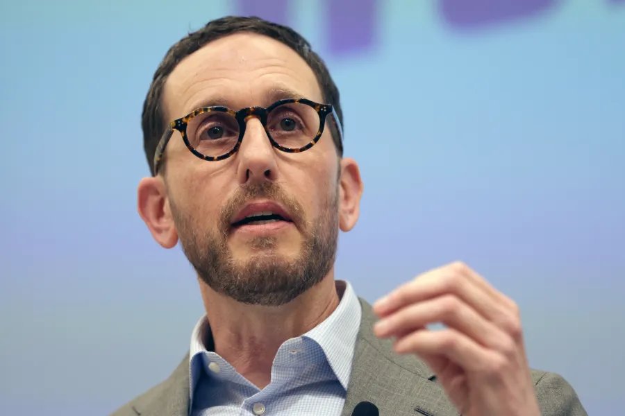 Wiener Removes AI Chatbot Campaign After Backlash