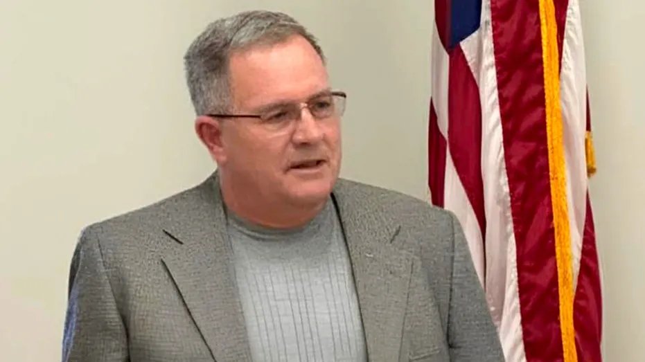 Trump’s Pick Loses Michigan Primary to Smith