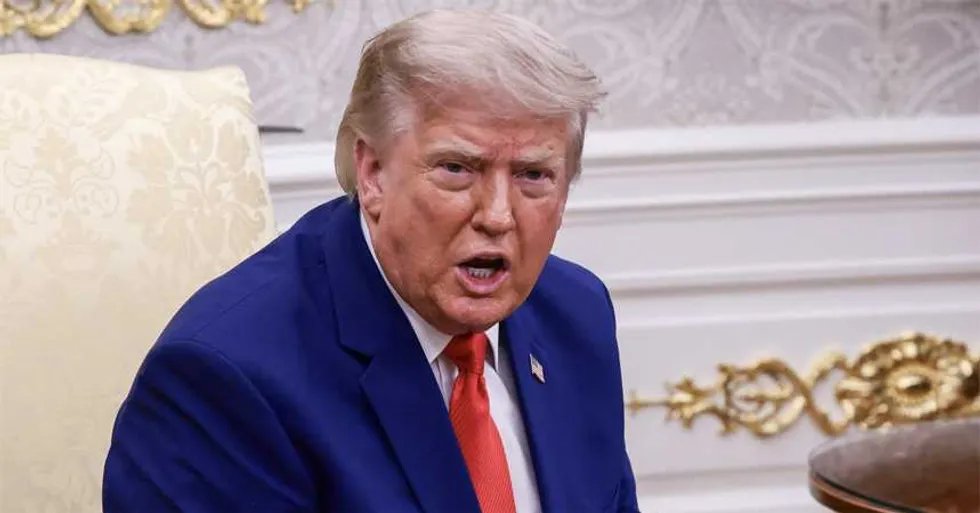 Trump Aide Fears President Could Hit Historic Low in 20s