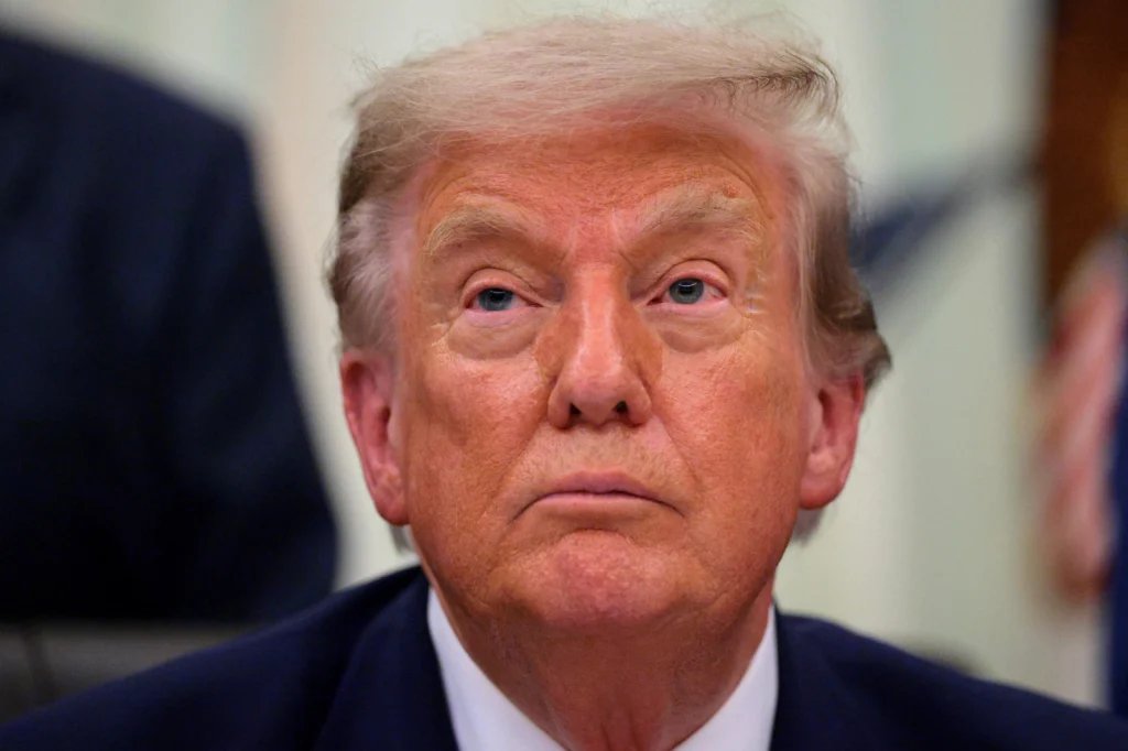 Trump Hits Record Low With Independents Ahead of 2026