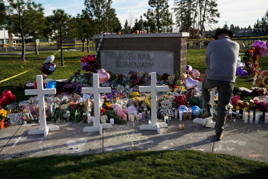 Oregon School Shooting Latest News: Teacher Fights Gunman Before Armed Father Shoots Him Dead