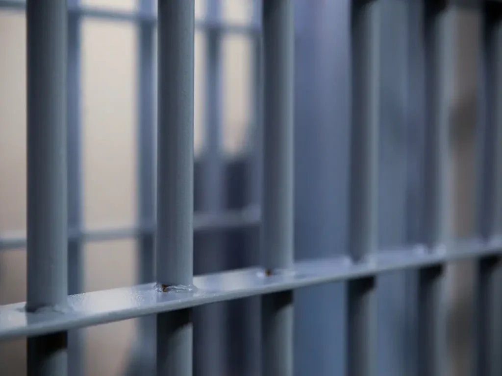 Ex-federal worker admits recording kids in bathroom