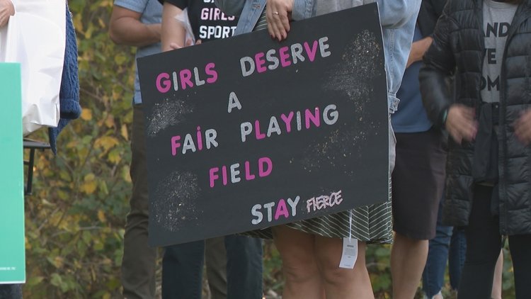 Camas cross-country walkout over transgender athlete sparks protests, draws political leaders