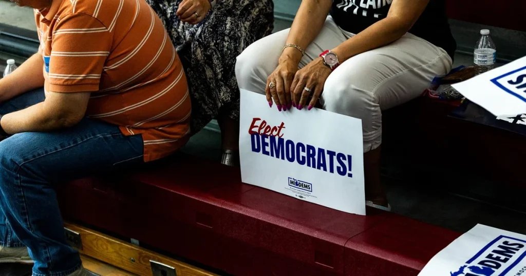 Democrats Split Over Socialist Wing Ahead of 2026